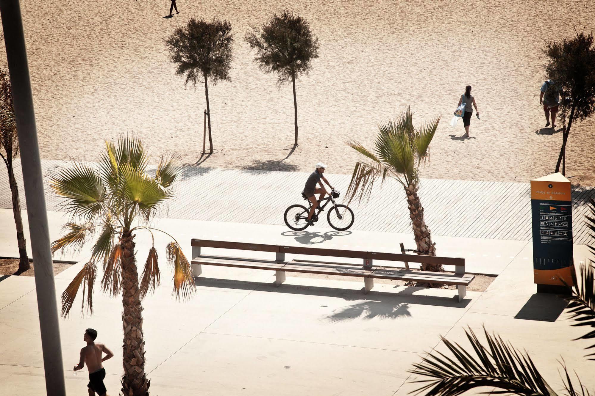 Alcam Badalona Playa Norte Экстерьер фото